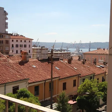 Atema Apartment